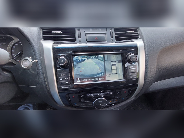 Nissan Navara 2.3 190CV foto 7